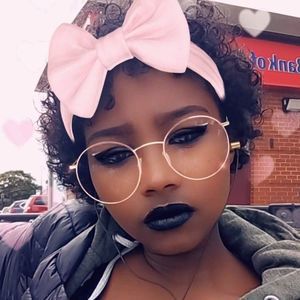 Meet your Posher, Yllenaj